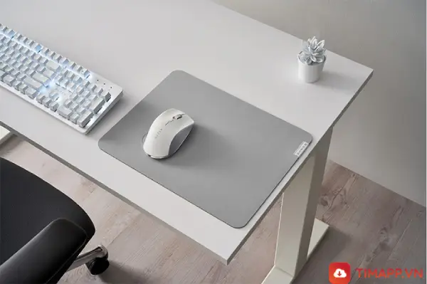 Chuột máy tính bị đơ và hướng dẫn vệ sinh bàn di chuột