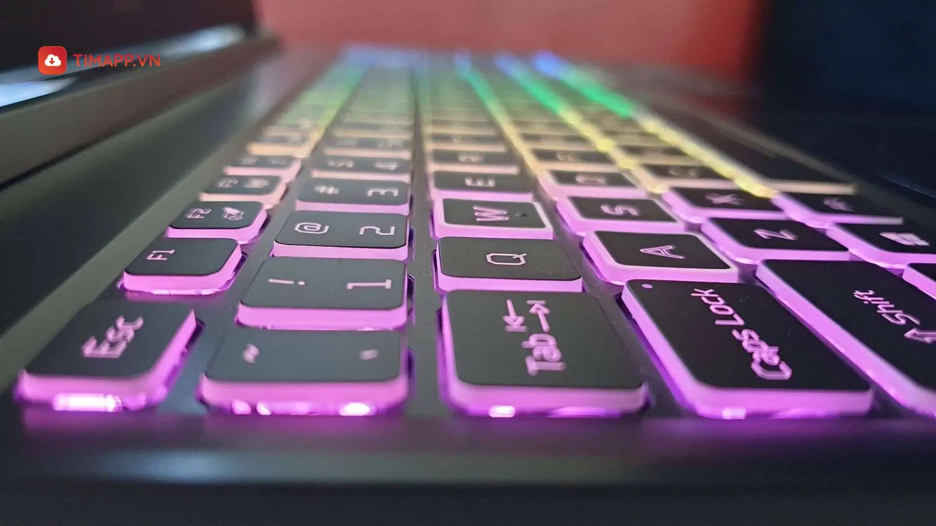 cách bật đèn bàn phím laptop để làm việc hiệu quả