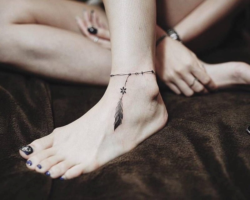 Hình xăm cổ chân được yêu thích nhất