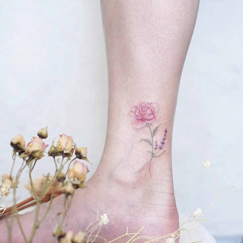 Hình xăm cổ chân được yêu thích nhất