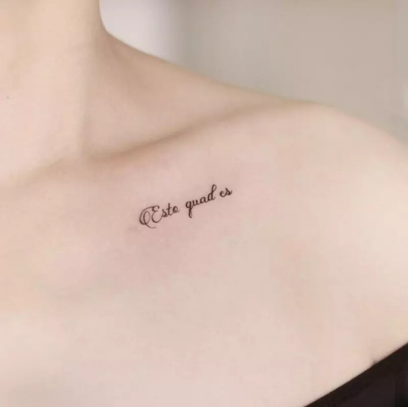 Hình xăm xương quai xanh cá tính